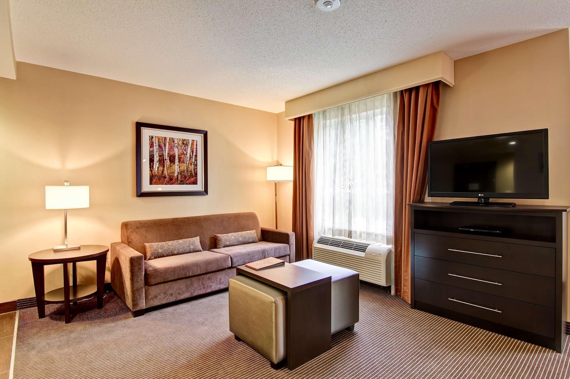 Homewood Suites By Hilton Waterloo/St. Jacobs Екстериор снимка
